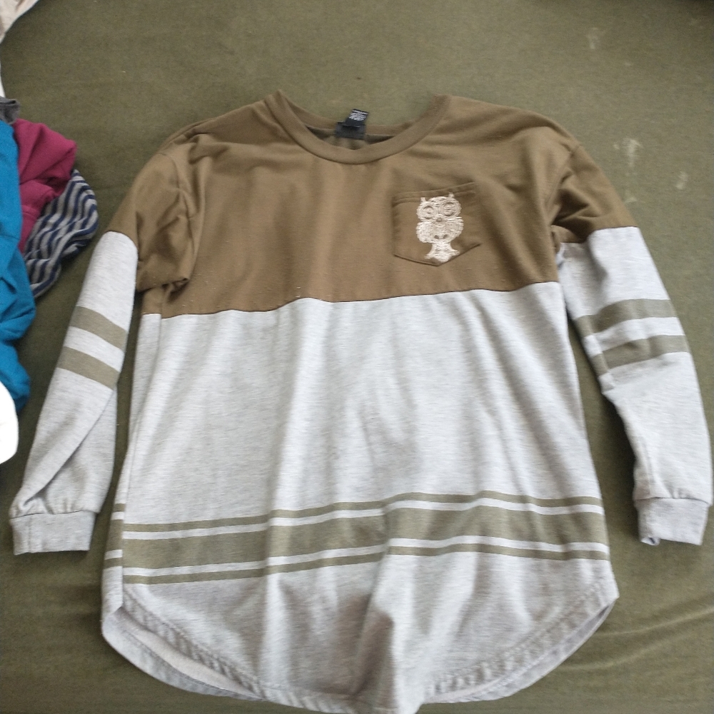 Long sleeve shirt